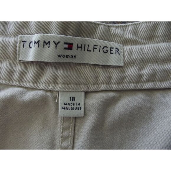 Tommy Hilfiger Shorts Womens Size 18 x 7" Beige 100% Cotton zipper drawstring - Picture 4 of 9
